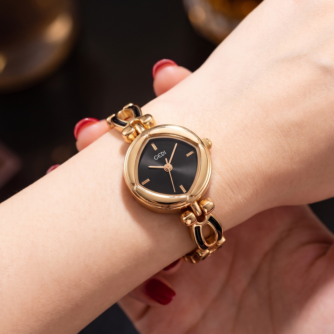 Ardelia Watch