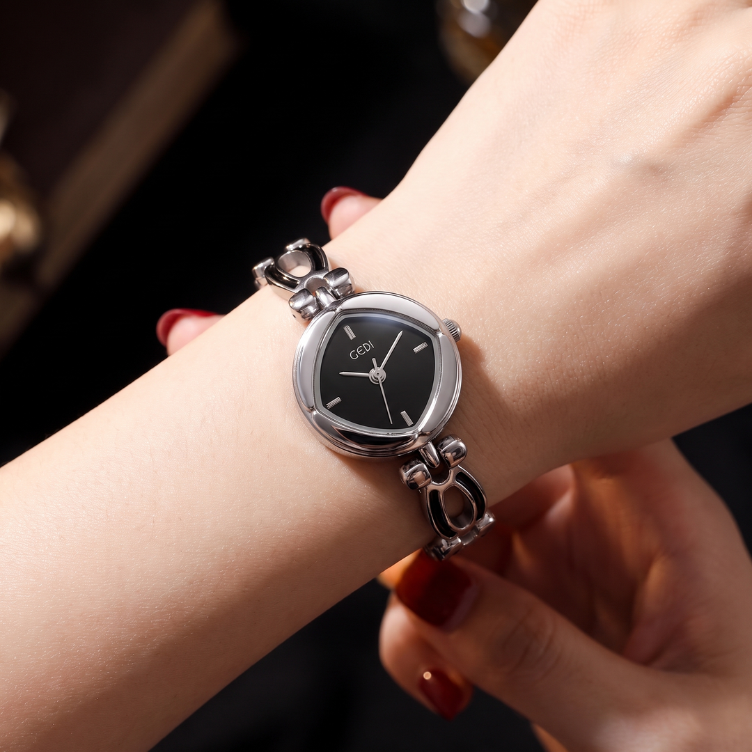 Ardelia Watch
